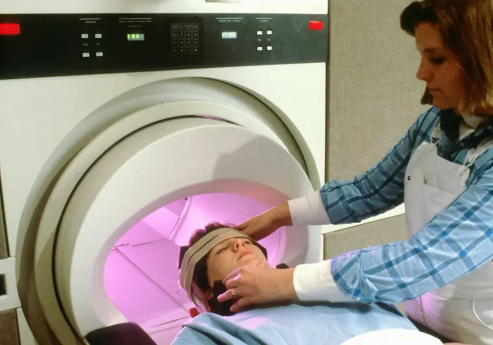 Rezonans magnetyczny w Lublinie a diagnostyka schorzeń – kiedy i dlaczego warto?