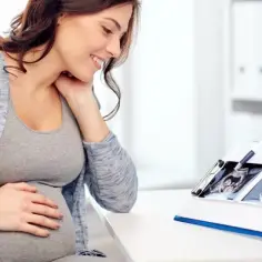 Czy przed badaniami prenatalnymi można jeść? Sprawdź, co unikać