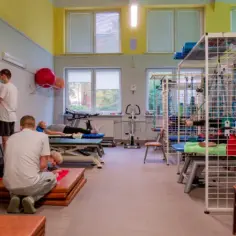 Gdzie najszybciej rehabilitacja NFZ Wrocław? Sprawdź najlepsze miejsca