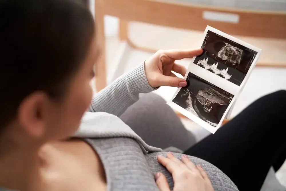 Zdjęcie Czy zespół Downa jest widoczny na USG? Odkryj ważne wskaźniki